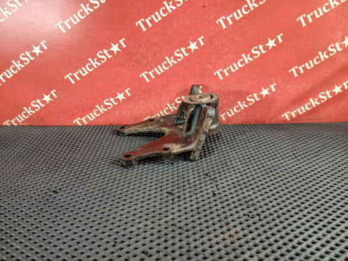 Кронштейн передней рессоры правый 2023г