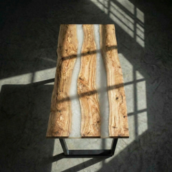 Стол из массива с двумя реками