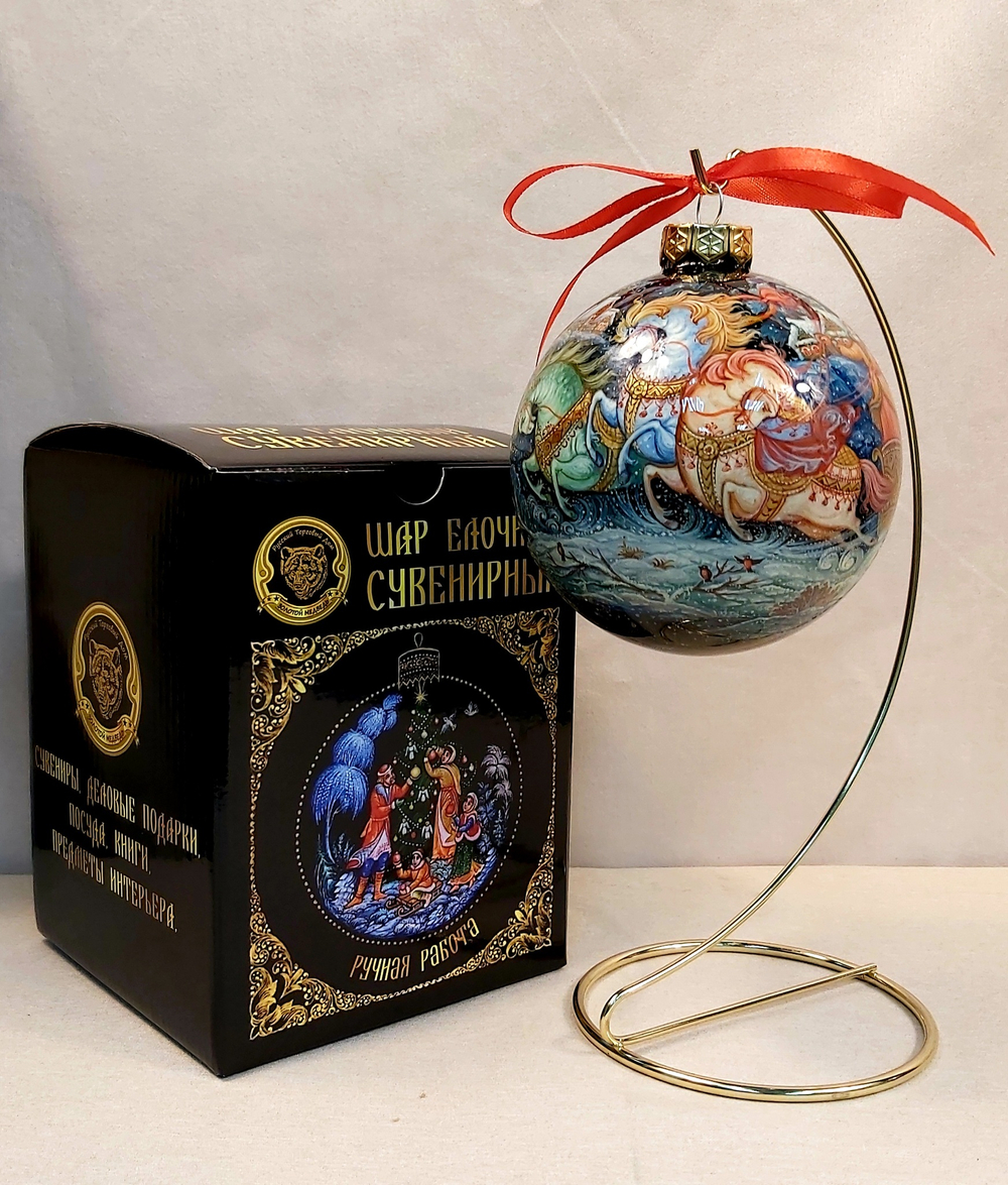 Шар новогодний (круговая роспись Палех) "Зимняя тройка" в коробке