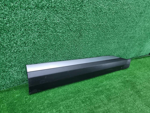 Накладка двери передняя правая Geely Atlas 2 23-нв