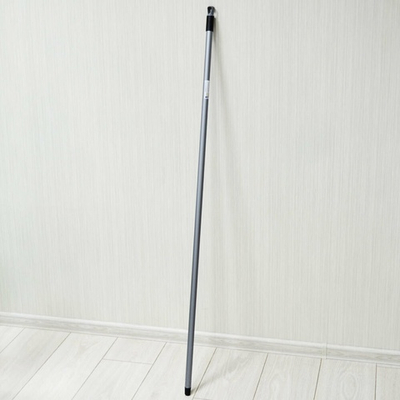 Черенок для щеток 130см (серебро) 400809