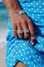 Кольцо «Мозаик» раф прямоугольный с голубым топазом и ромбом белый циркон