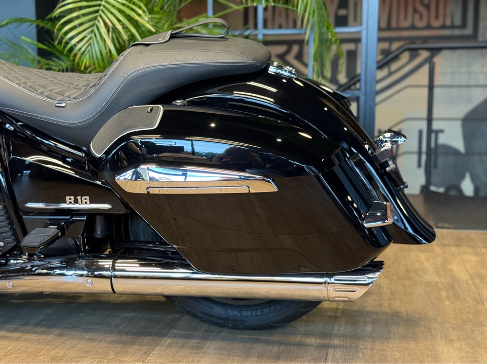 BMW R18 B