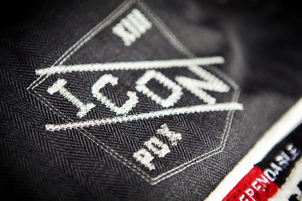 Мотокуртка - ICON 1000 VIGILANTE DROPOUT (текстиль+кожа, черная)