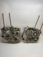 Картер (с подшипниками и шпильками) двигатель 172FMМ-3A (2 клапана) CB250F