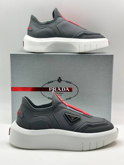 Кроссовки Prada