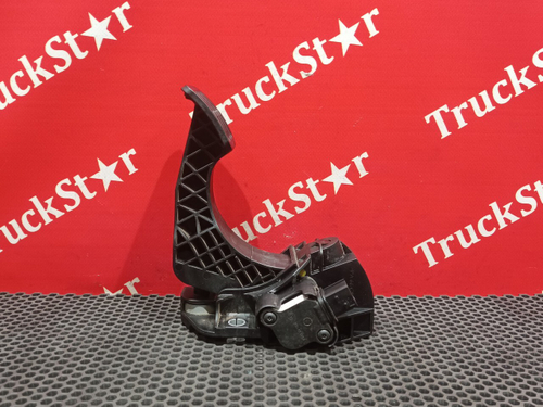 Педаль газа 2016г.