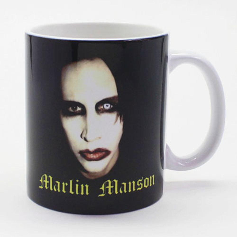 Кружка Marilyn Manson палец у виска/глаза с чёрными тенями (129)