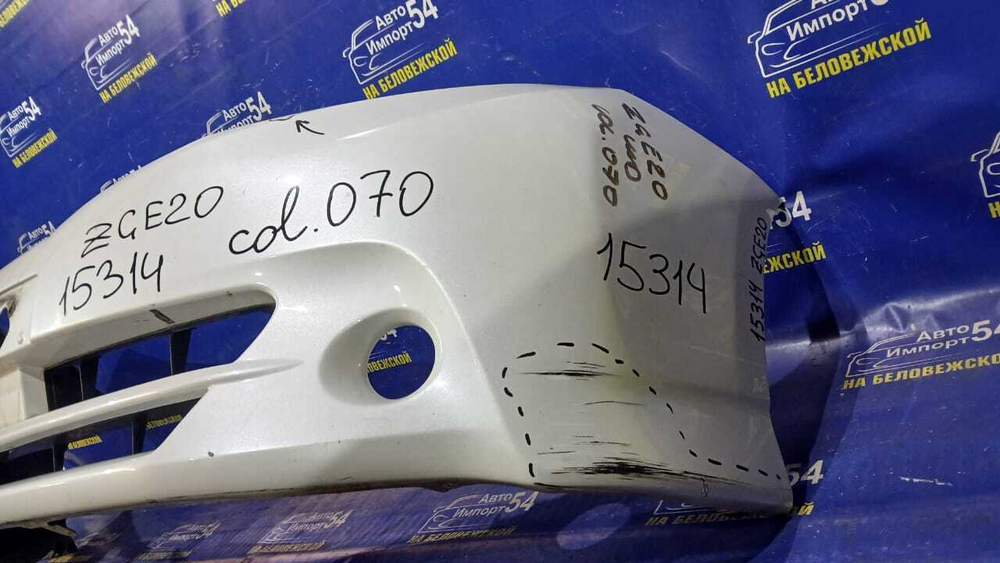 Бампер передний TOYOTA WISH 2009-2012