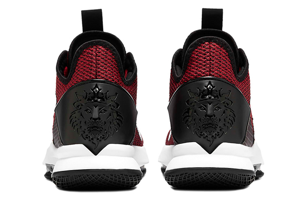 Кроссовки Nike Witness 4 Lebron Ep