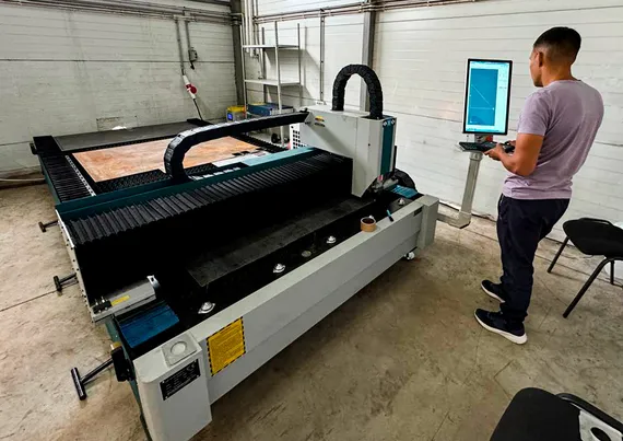 Лазерный станок LXSHOW LX3015DH-2000W