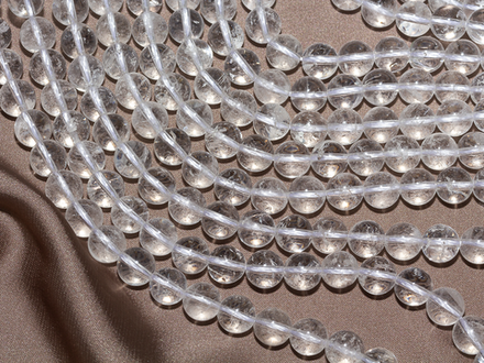 Нить бусин из горного хрусталя 8,4мм, гладкие