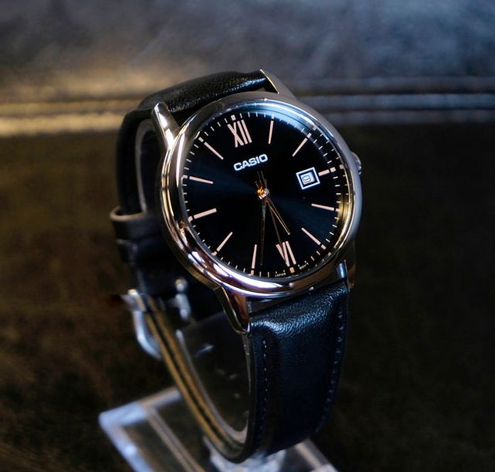 Мужские наручные часы Casio MTP-V002L-1B3