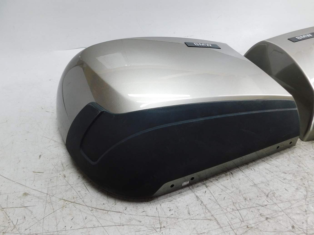 крышки боковых кофров BMW R1200RT 7160-7683269 7160-7683270