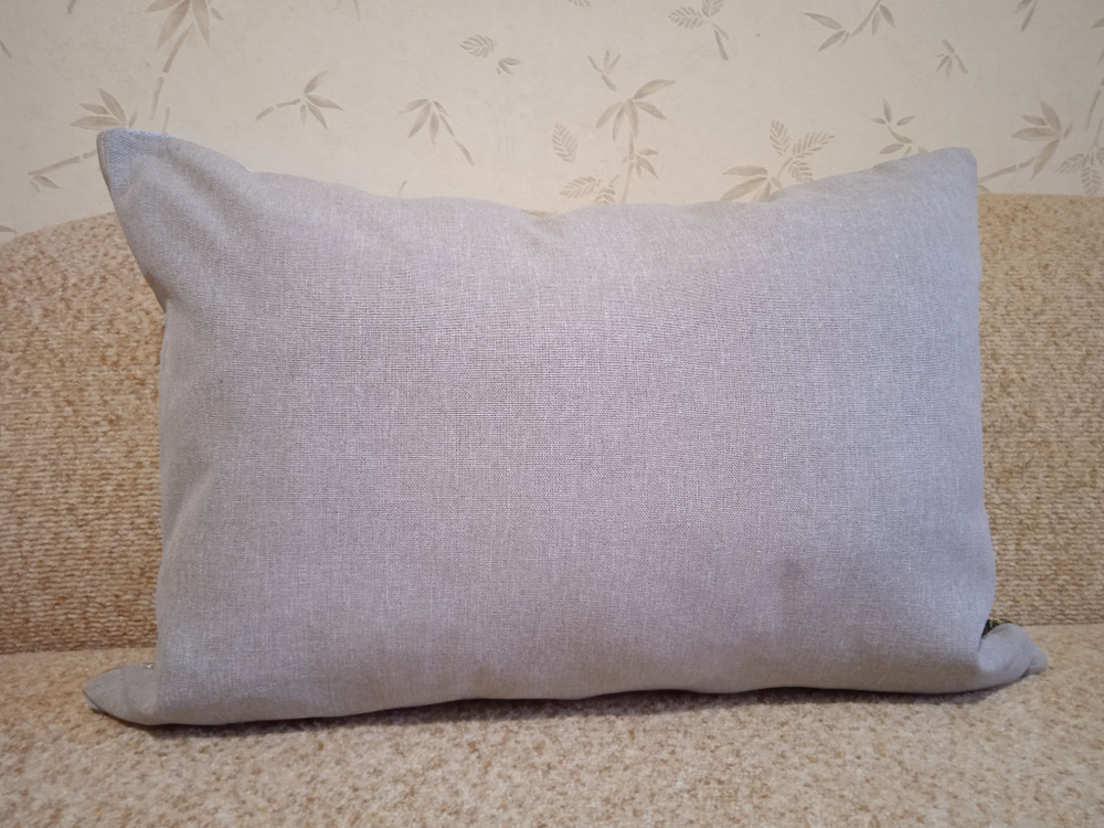 Декоративная гобеленовая наволочка для интерьерной подушки Легенды Франции 68х47