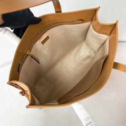 Prada Large Leather Tote Bag 39 cm
