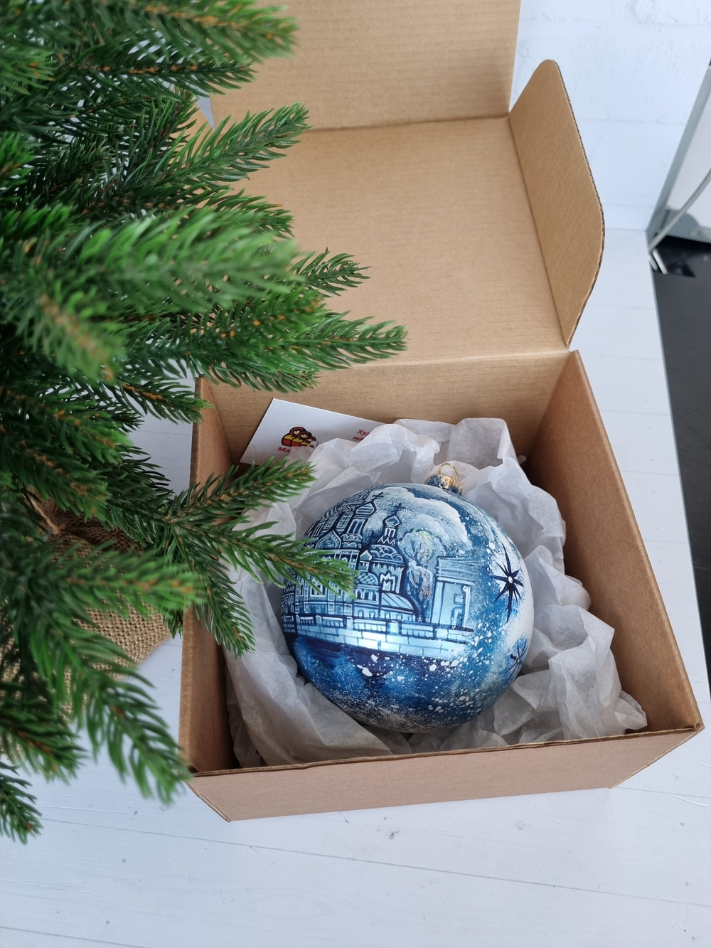 Шар стеклянный "Спас на крови",  ручная роспись