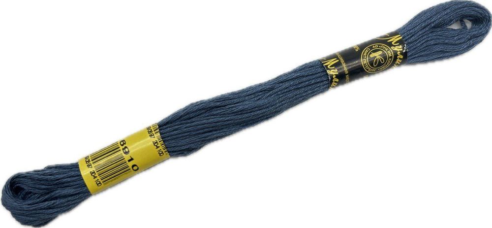 Нитки вышивальные Мулине 8м (6910)