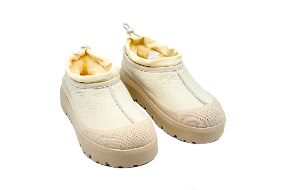 UGG Tasman Hybrid Leather Sand