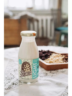 Ассорти напитков на основе кедрового ореха 4 шт по 200 мл, классическое, лайт, с кокосом и кешью, с фундуком и миндалем, молоко растительное