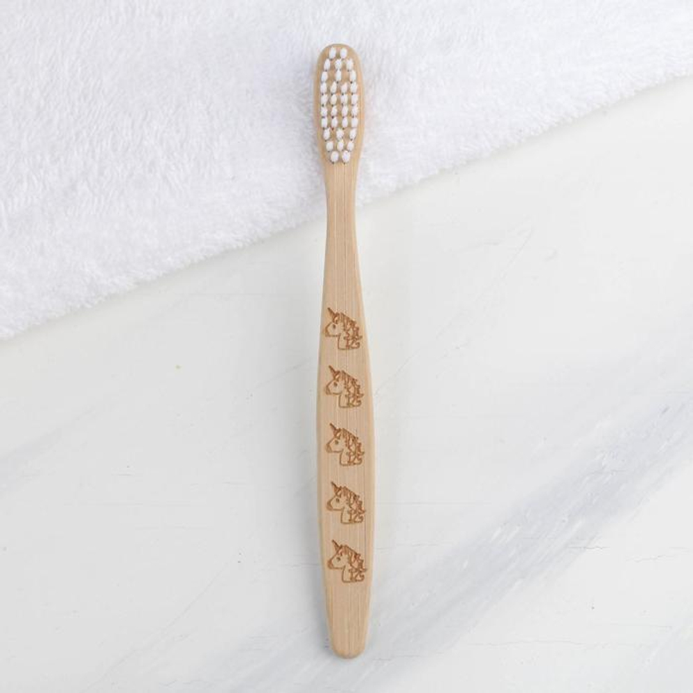 5864367 Детская зубная щётка «Чудо», бамбук  15 × 2 × 1,5 см