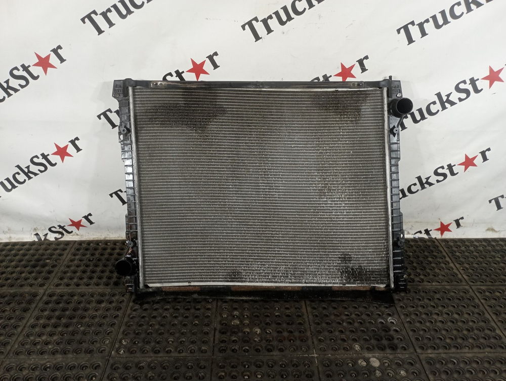 Радиатор основной