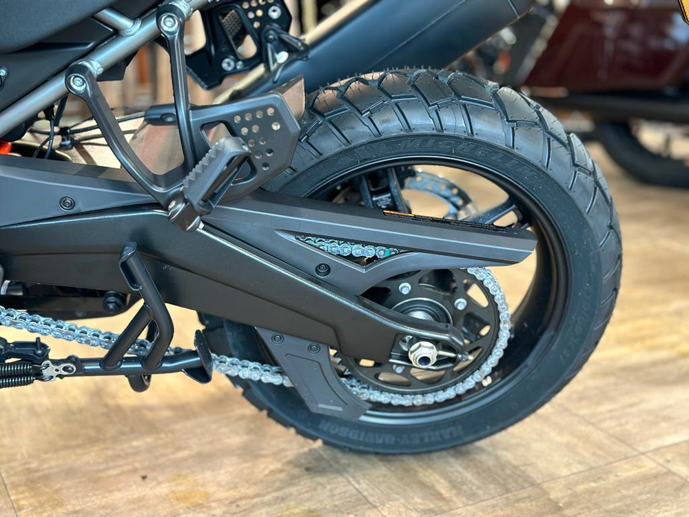 Harley-Davidson Pan America 1250 Special Gauntlet Gray Metallic
