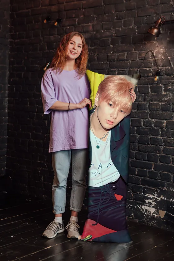 Дакимакура Ян Чонин №3