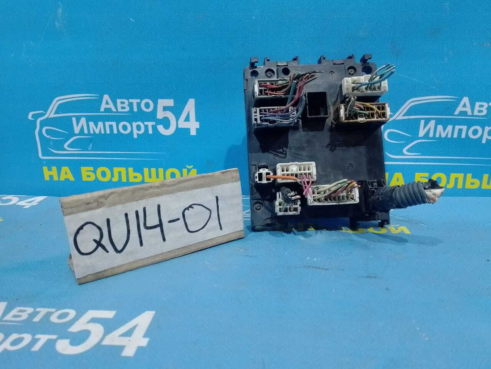 Блок предохранителей салонный NISSAN BLUEBIRD 2000