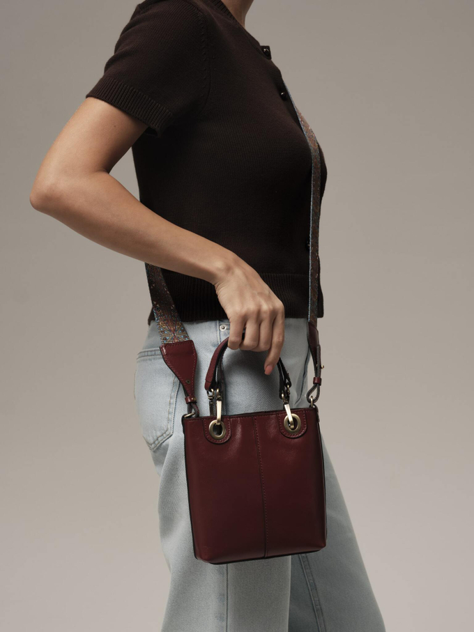 Сумка кожаная кросс-боди бордовая