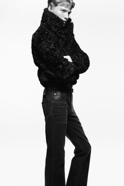 ZARA X LUDOVIC DE SAINT SERNIN ВОЩЁНЫЕ ДЖИНСЫ-КЛЕШ, МАРЕНГО