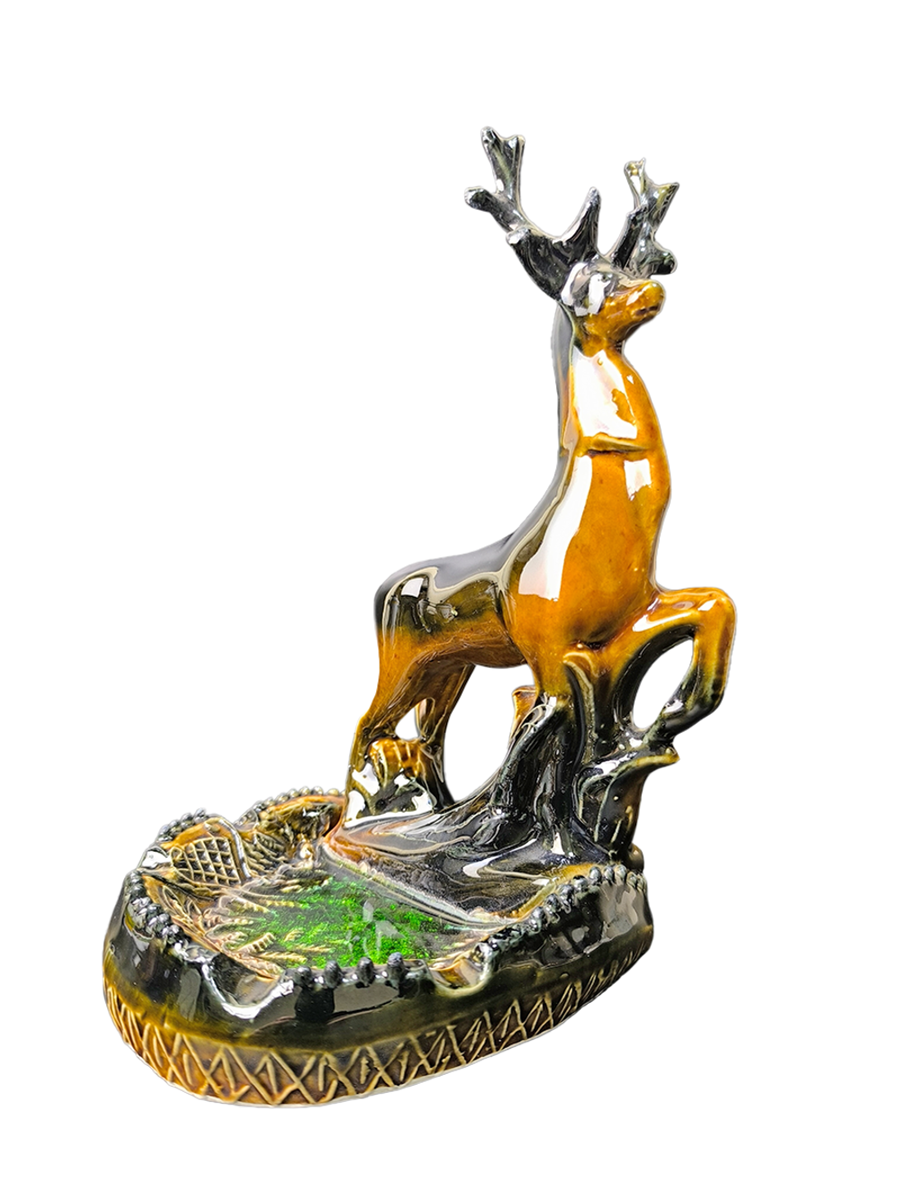 Фарфоровая пепельница "Олень на озере" (ЗиК "Конаково")
