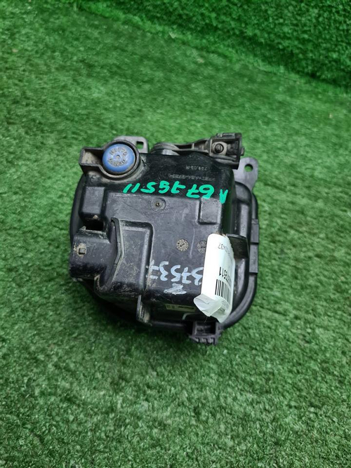 ПТФ правая BMW 5er F10 F11 (2013-2017) LED