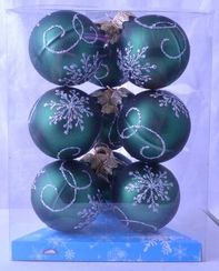 Набор стеклянных шаров Снежинки 40 мм, 9 шаров в треугольной тубе, Батик (НУТ-40-1326)