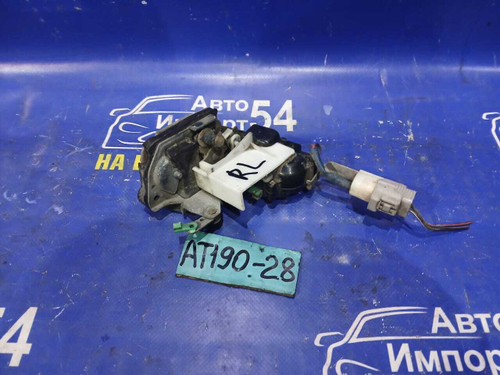 Замок двери задней левой TOYOTA CARINA E 1992