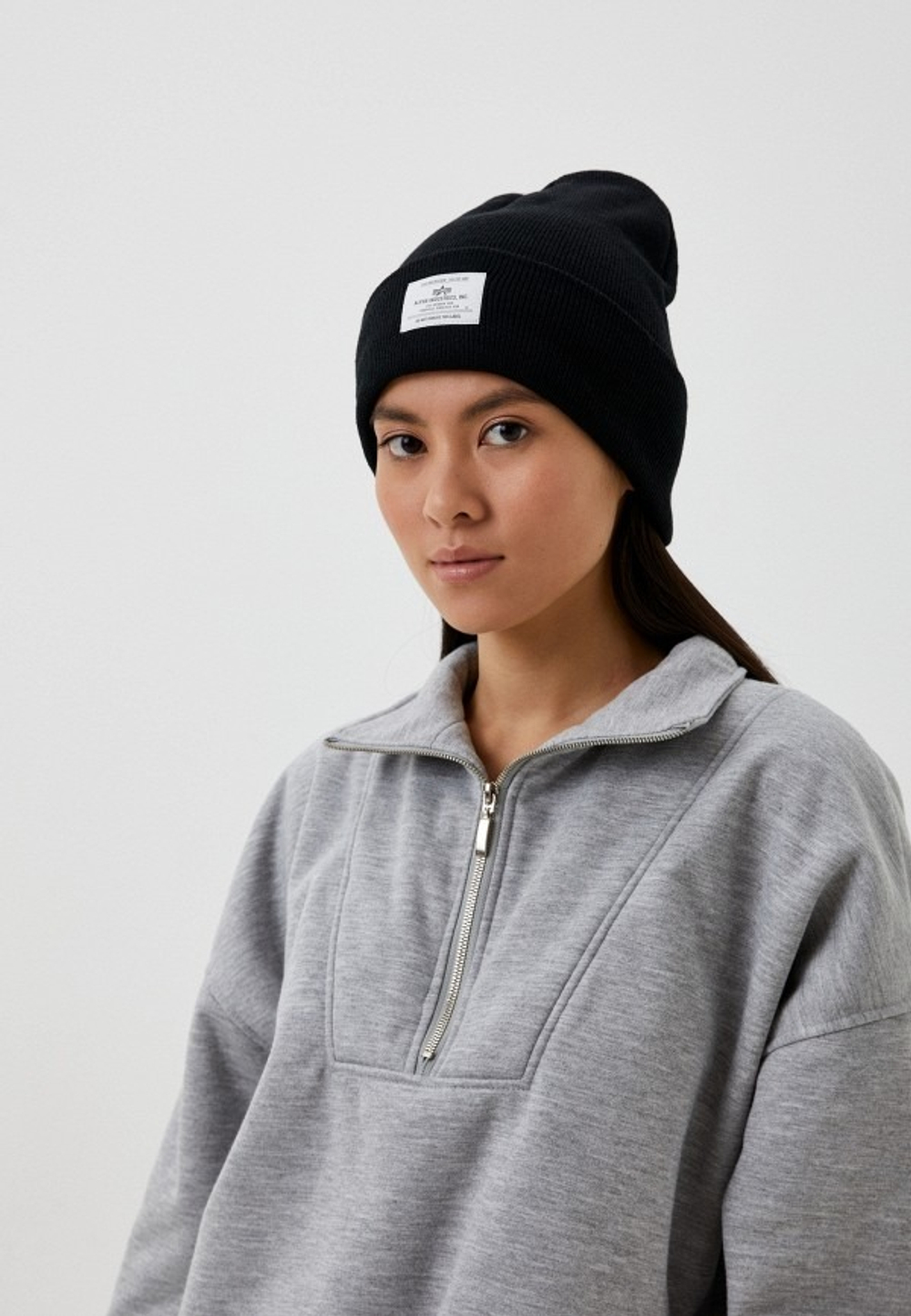 Шапка ALPHA INDUSTRIES ESSENTIAL BEANIE