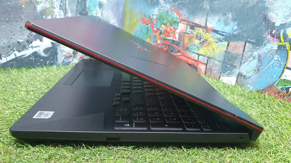 Игровой Asus i5-10/24Gb/GTX 1650 4Gb/144Hz/TUF Gaming F15 FX506LH-HN004T/Windows 10