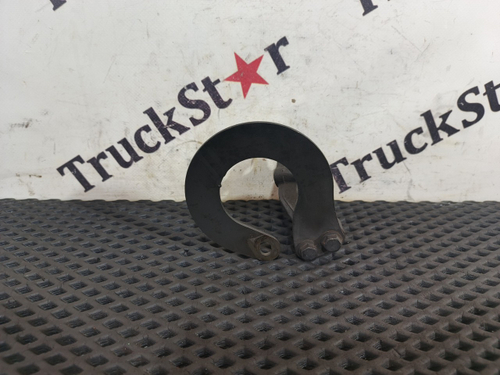 Кронштейн глушителя