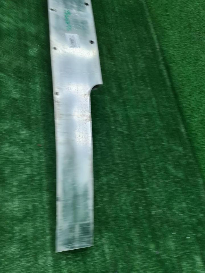 Усилитель передний Mercedes S w222 (2013-2017)