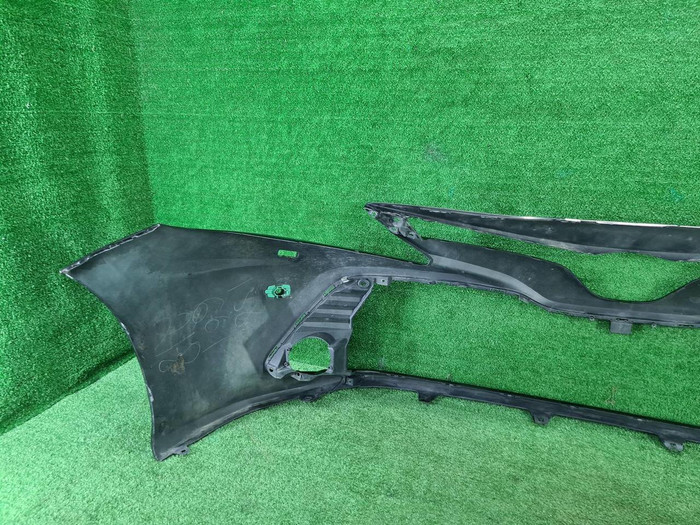 Бампер передний Toyota Camry 8 XV70 (2017-2021)