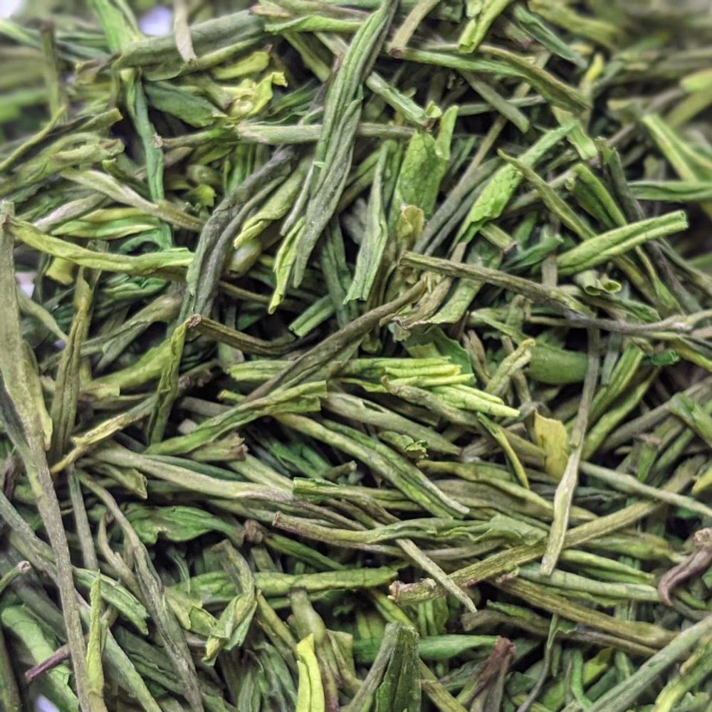 Анцзи Бай Ча (Белый из страны счастья и покоя), 2025г.