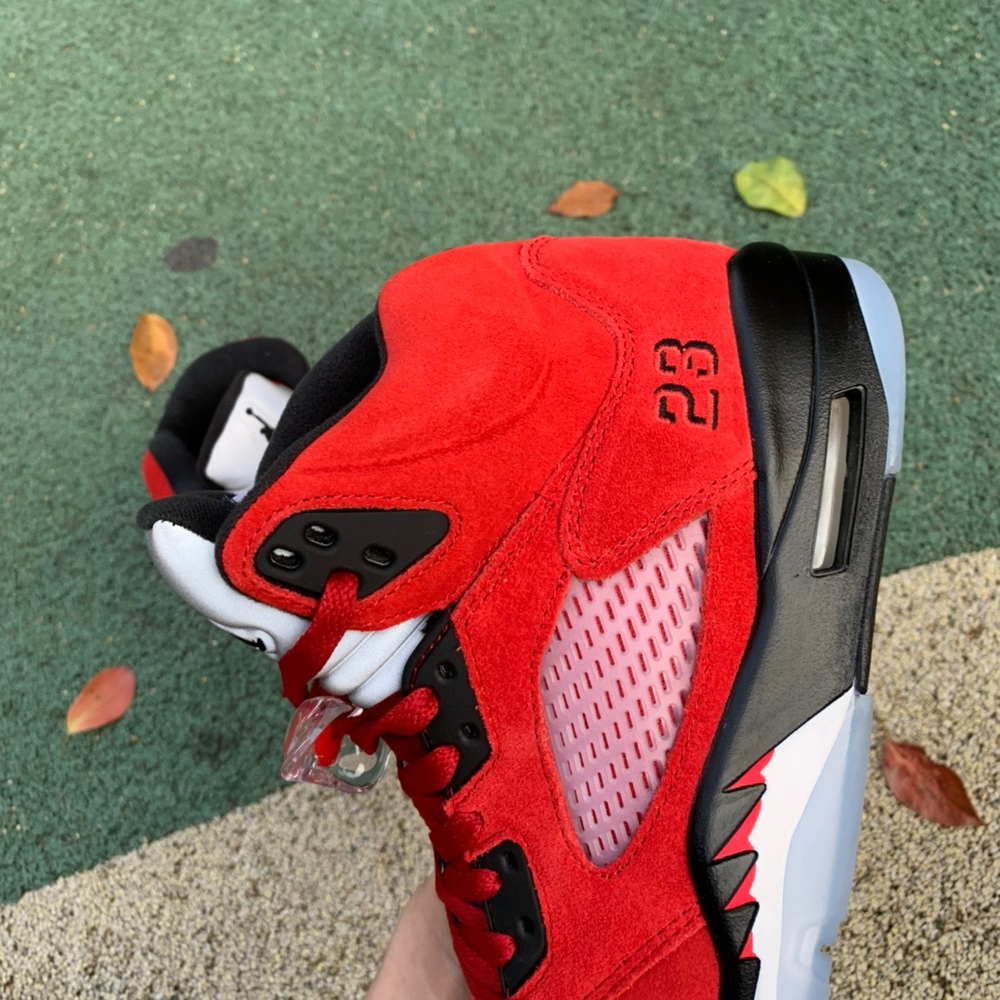 Air Jordan 5 “Raging Bull”