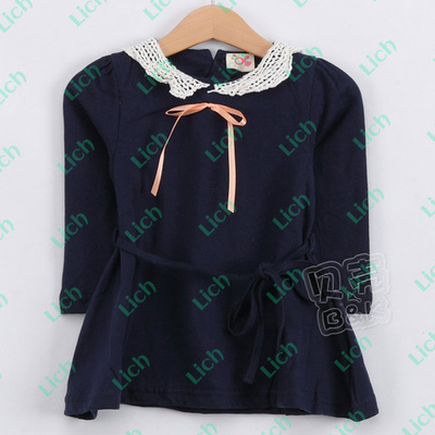 Платье детское однотонное с пояском и кружевным воротником