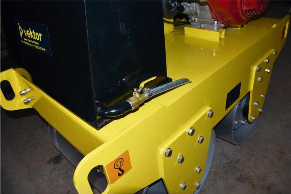 Виброкаток ручной двухвальцовый Vektor VRDR-600