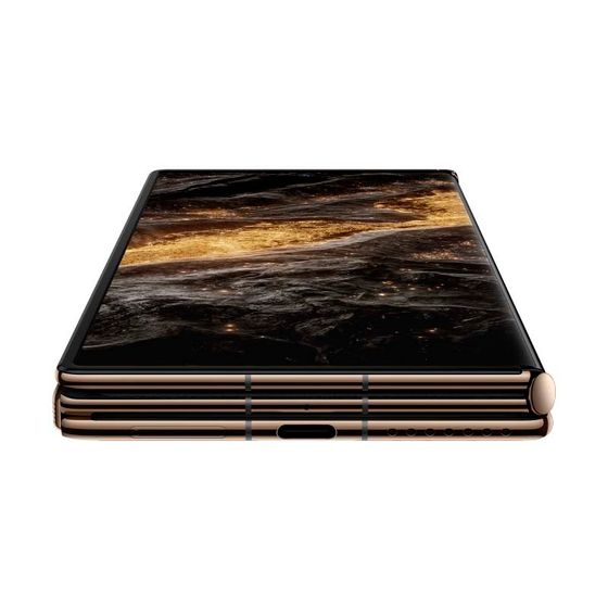 HUAWEI Mate XT Ultimate Design