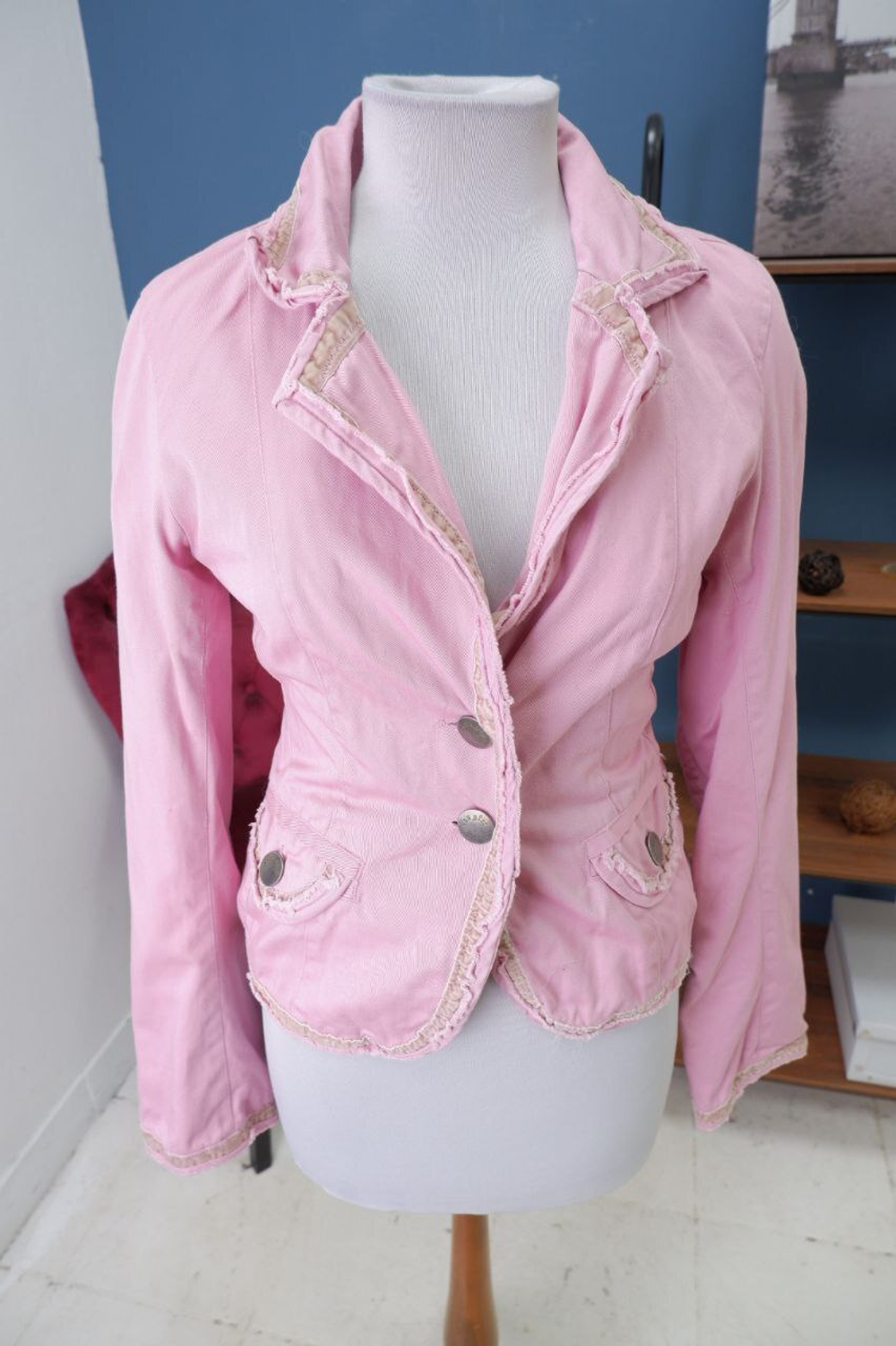 Жакет розовый стильный 44 размер