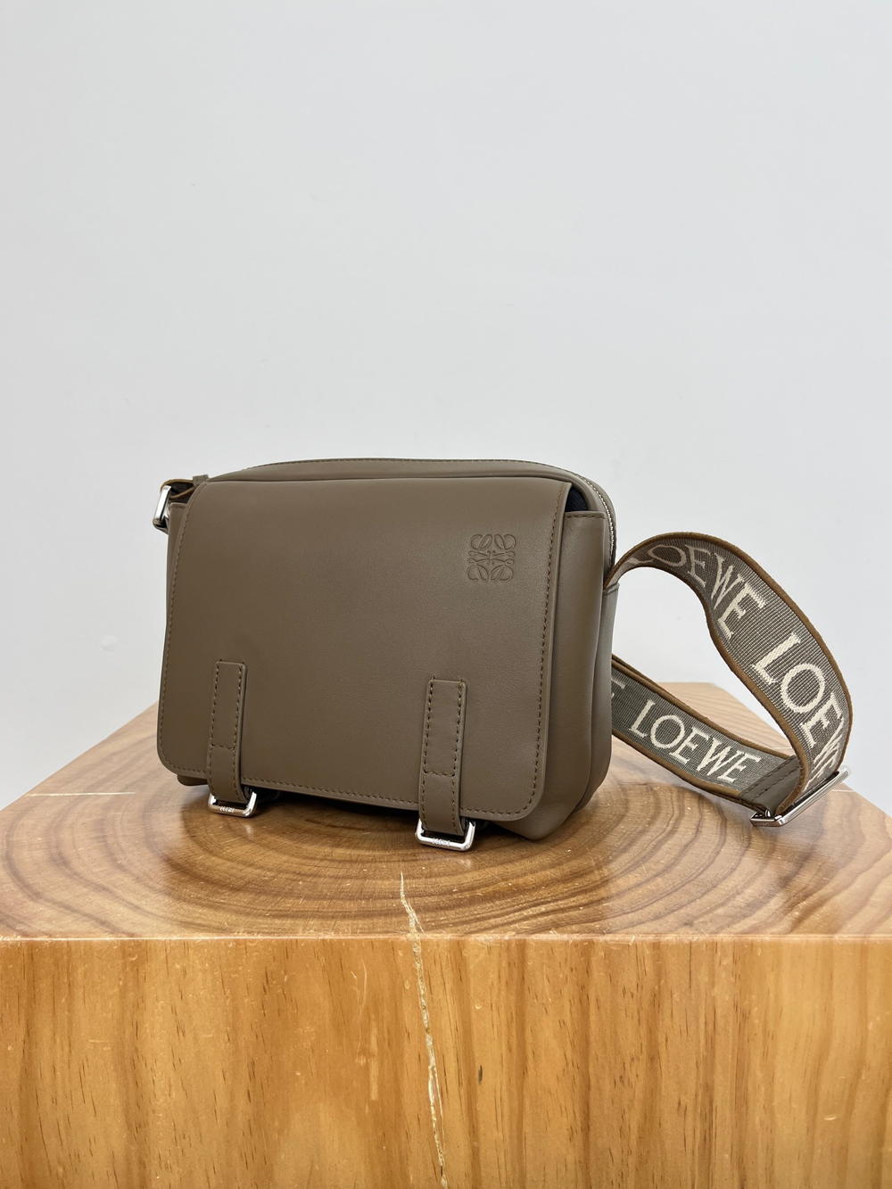 Сумка мессенджер