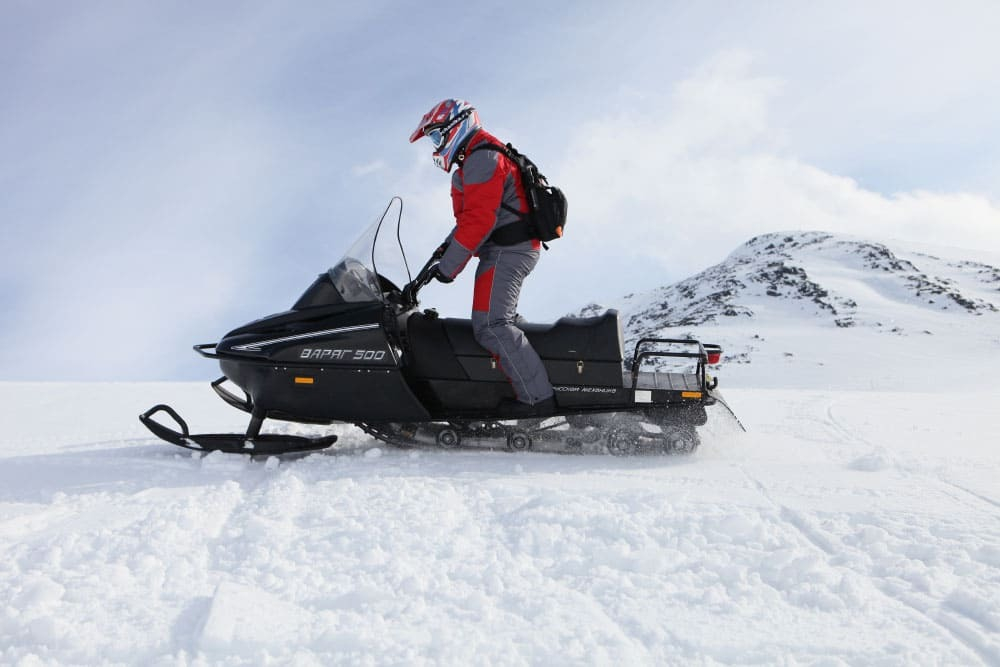 Снегоход РУССКАЯ МЕХАНИКА Тайга Варяг 500