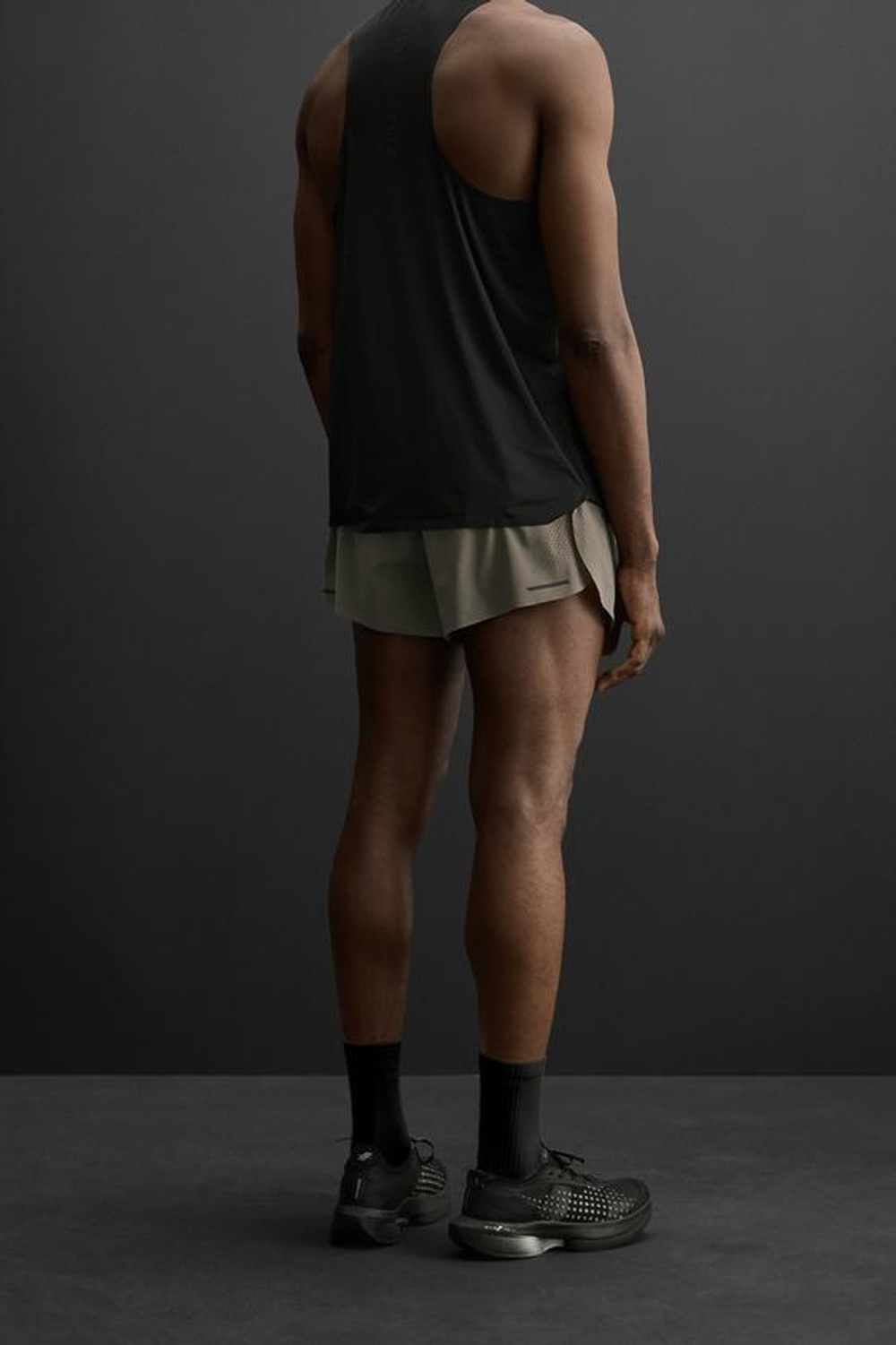 ZARA КОРОТКИЕ ШОРТЫ ДЛЯ БЕГА, СЕРО-КОРИЧНЕВЫЙ