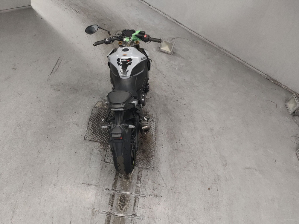 Suzuki GSX-S1000 , 2022